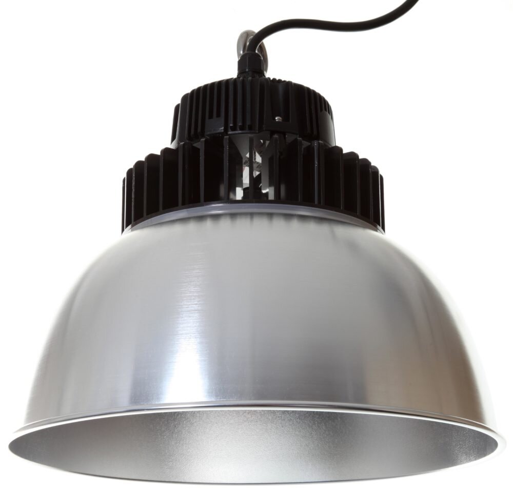 VENTURE UPGRADES HIGH BAYS TO CREATE  PREMIUM INDUSTRIAL LUMINAIRE