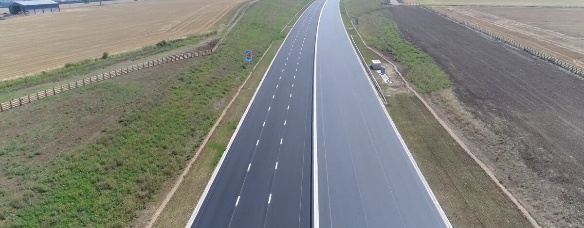 Aggregate Industries lays landmark millionth tonne on A14 project @AggregateUK