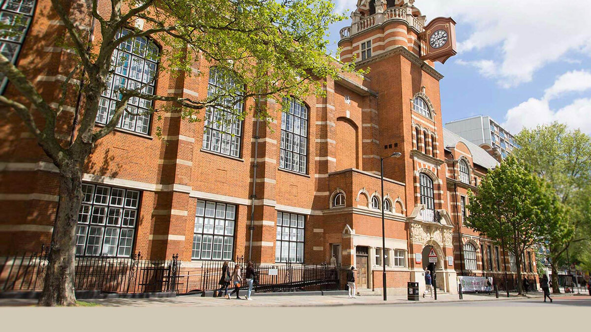 T Gunning secures new university framework
