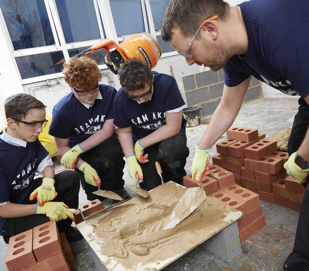 New Partnership to Develop Next Generation of Building Trade @mkmbs