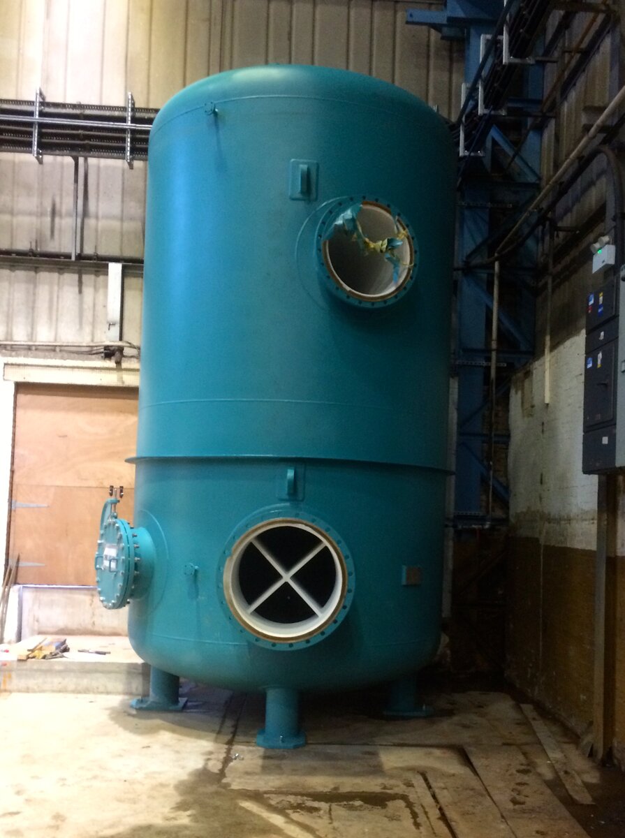 RSS Provides Lifting and Rigging Gear to Install Test Vessel @ropeandsling