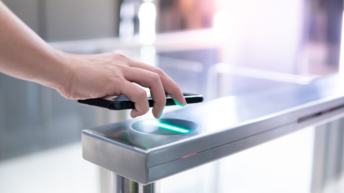 Sensors, apps and touch-free interfaces – new BCO paper outlines office technology that is responding to Covid-19 @BCO_UK
