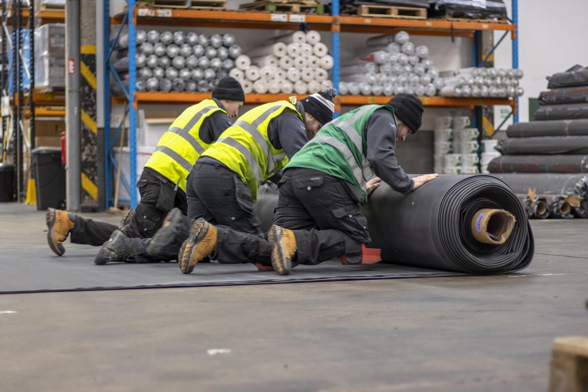 PERMAROOF MAKES A MOVE ON THE COMMERCIAL SECTOR @PermaroofUK