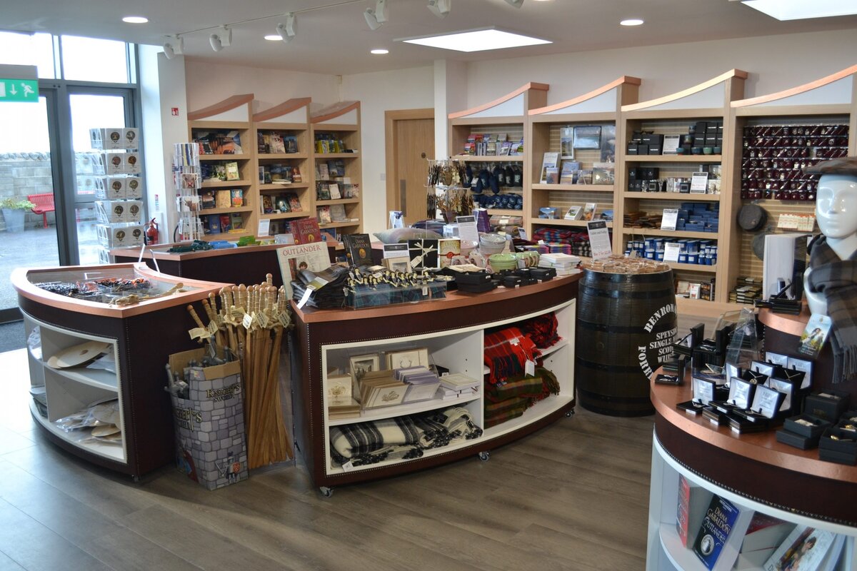 Shopfitting challenges met by West Fraser’s panel products @WestFraserUK