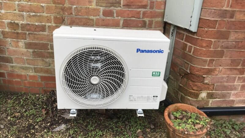Warwickshire Pub Installs Panasonic nanoeTM X to improve indoor environment