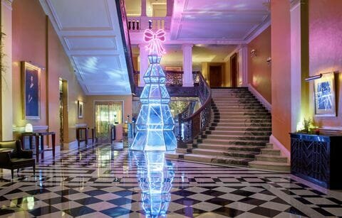 Claridge’s unveils its Christmas tree, designed by Jimmy Choo