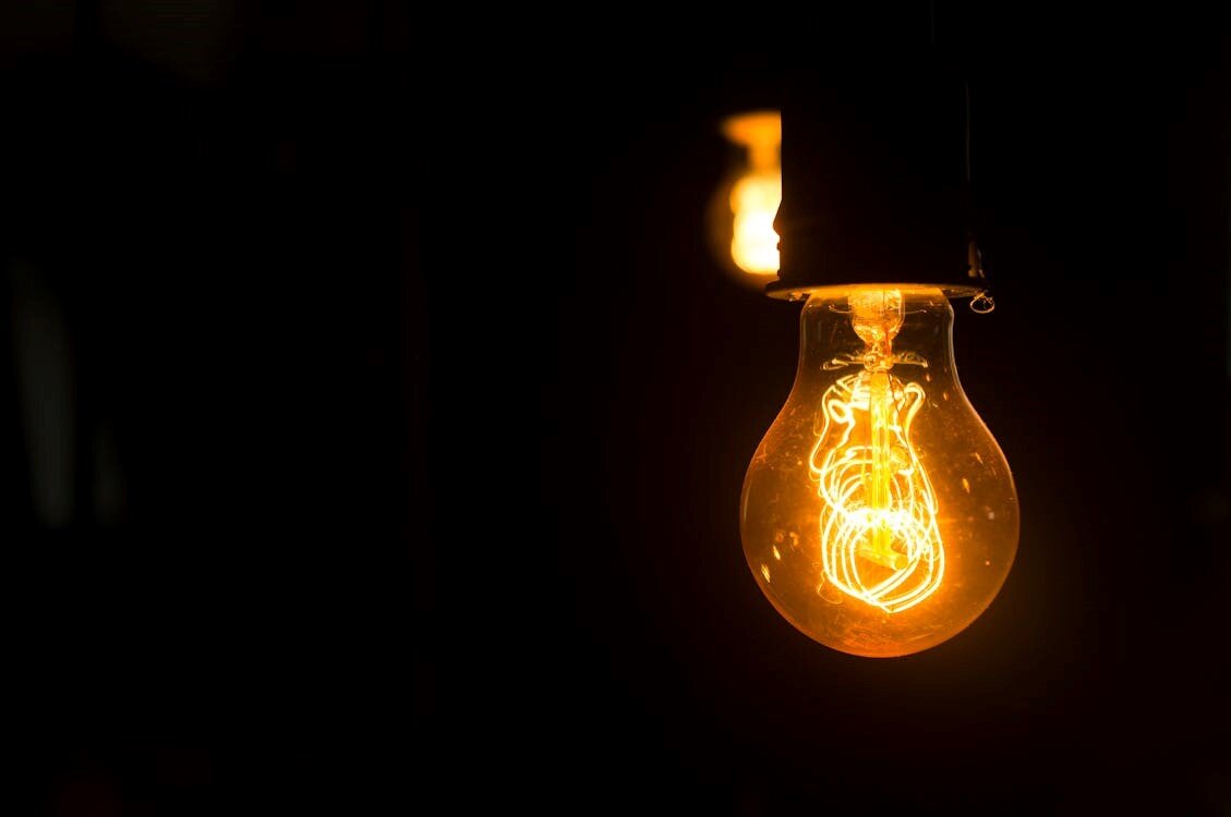 Home Energy Efficiency Tips: Saving Money While Reducing Your Carbon Footprint
