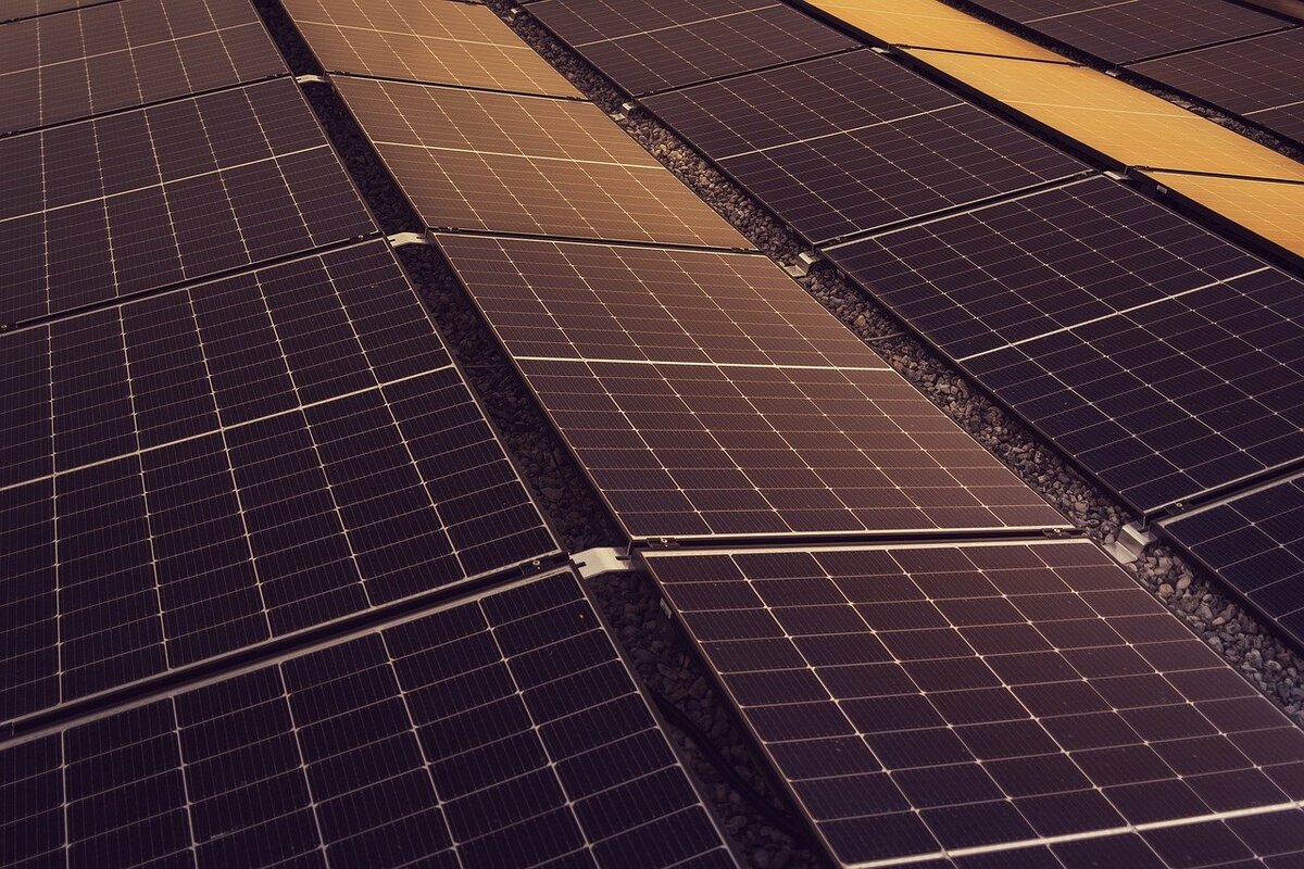 Benefits of solar panels for new building