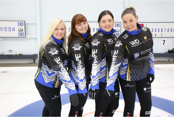 Unirope Sponsors Team Inglis Curling Squad