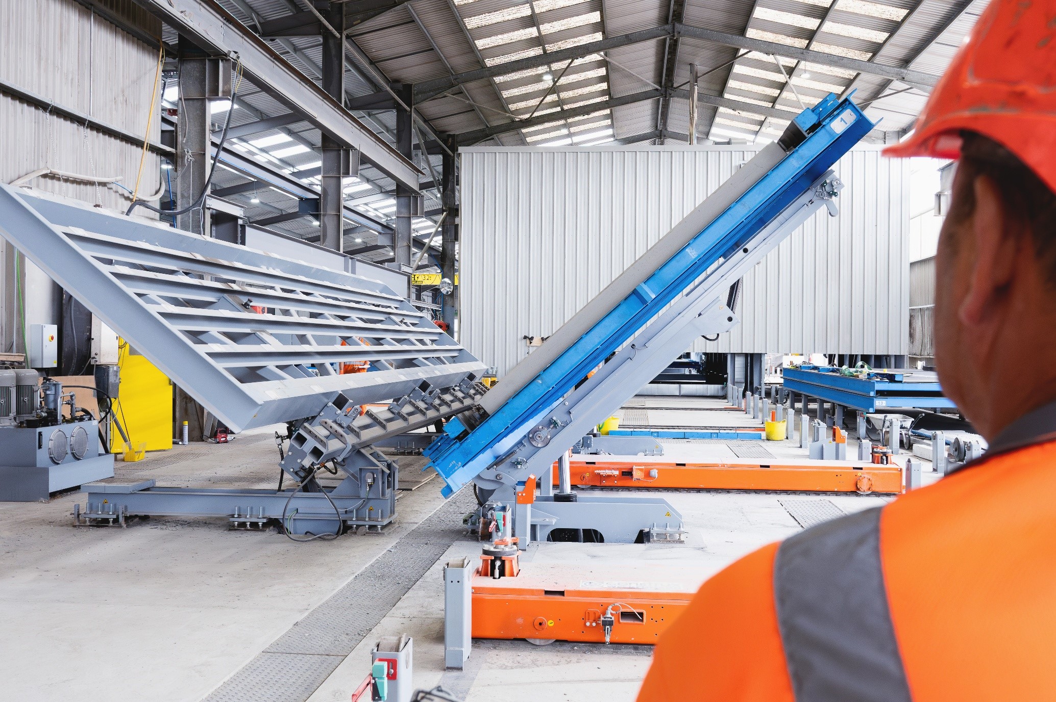 GOLDBECK and ORANMORE PRECAST set benchmark for localised industrial production with new partnership