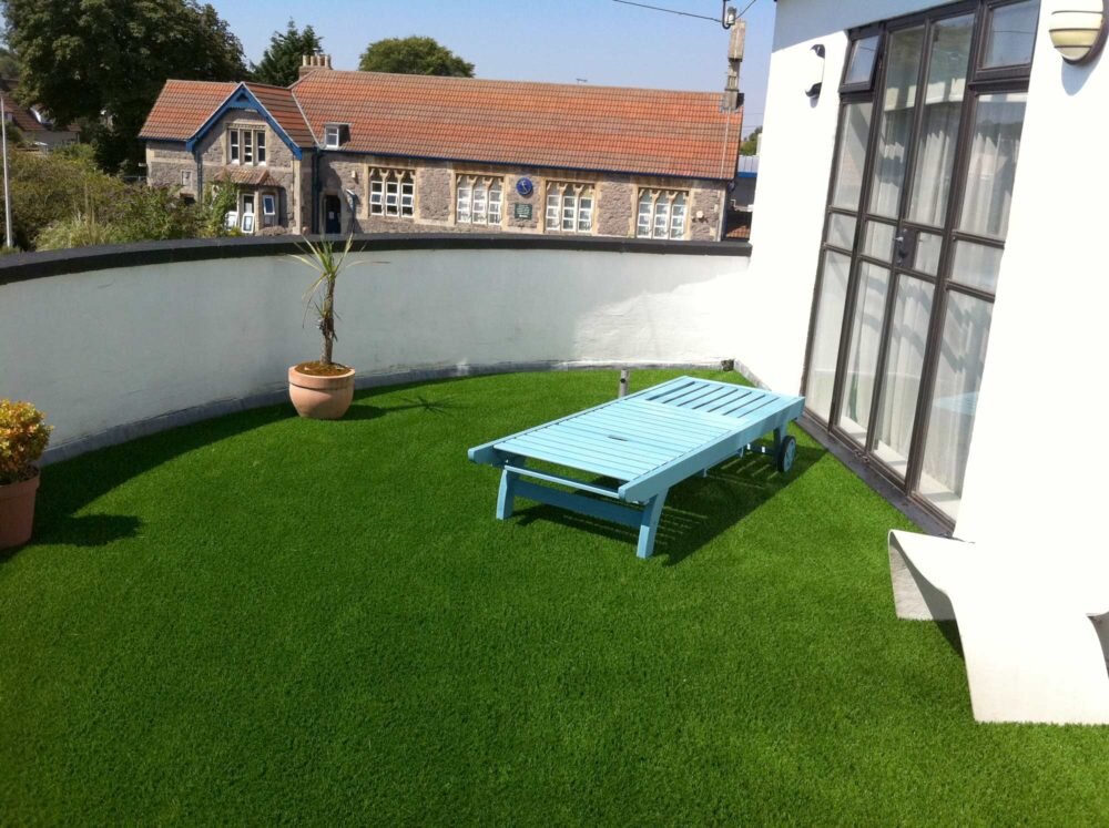 A lawn on your balcony?