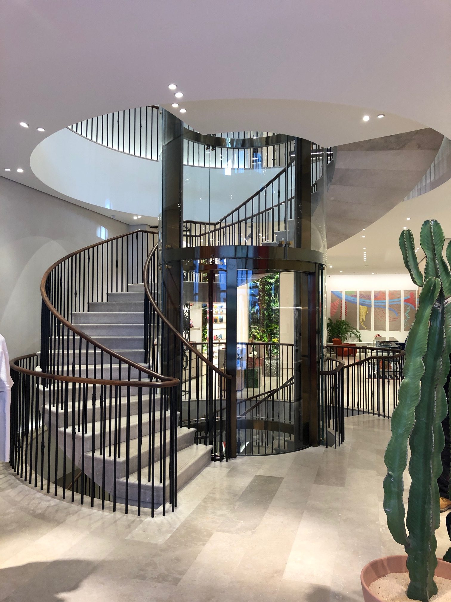 Engineering A Great Glass Elevator – Engineering lift consultancy creates a catwalk success