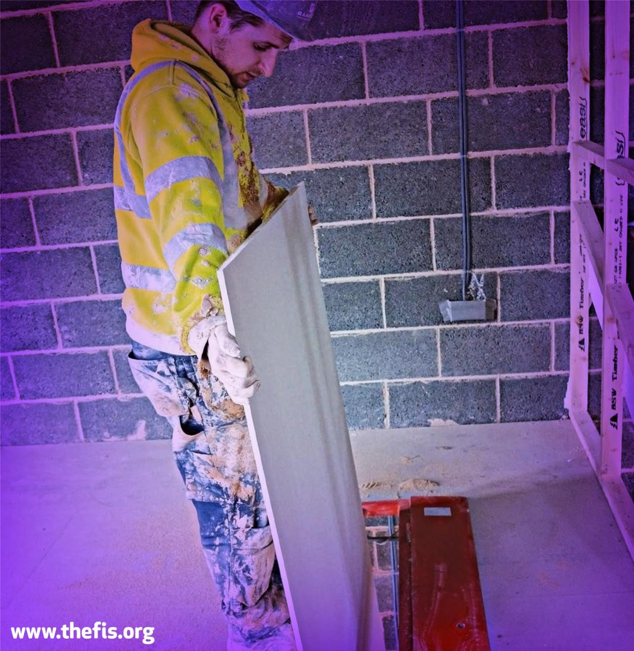 FIS RELEASES HEALTH AND SAFETY GUIDE ON PLASTERBOARD HANDLING @fisorg