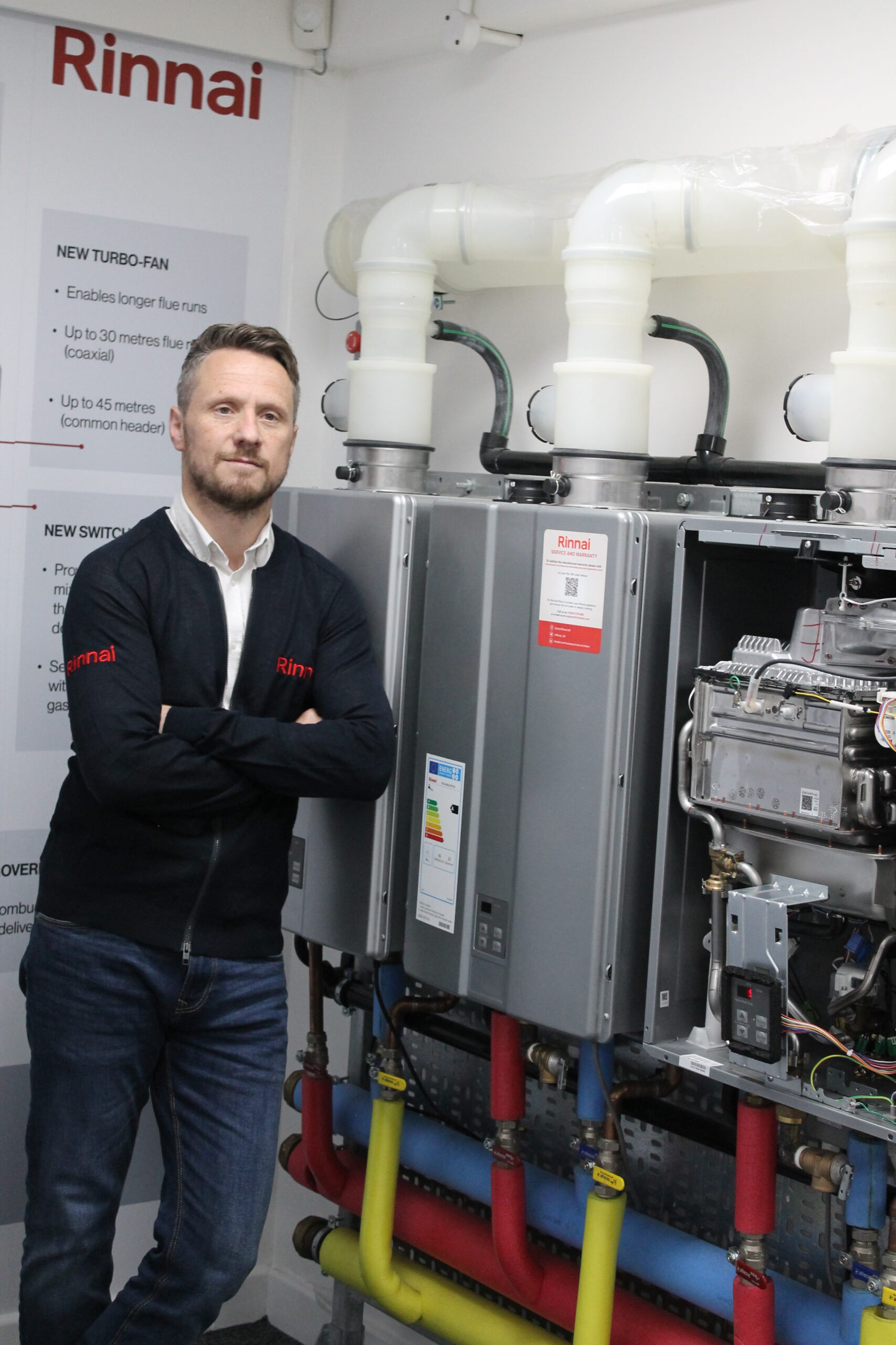 FUEL SAVING & BEST VALUE WITH LIMITLESS TEMPERATURE ACCURATE HOT WATER FROM RINNAI UK @rinnai_uk