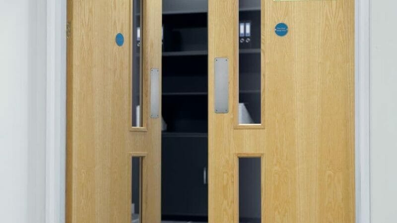 LONDON LANDLORD GIVEN SEVERE MALADMINISTRATION SANCTION AFTER LENGTHY FIRE DOOR DELAY