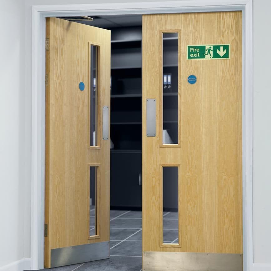 LONDON LANDLORD GIVEN SEVERE MALADMINISTRATION SANCTION AFTER LENGTHY FIRE DOOR DELAY