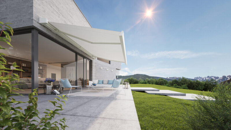 Those Summer Nights – Light the Night with the new Markilux MX-4 Awning from Roché