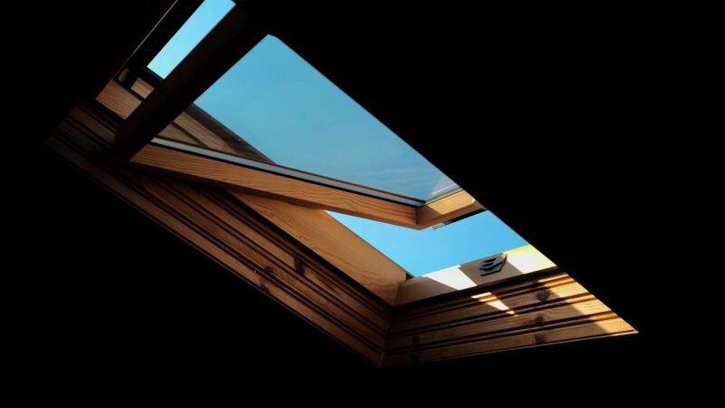 5 Things to Know Before Buying Roof Windows