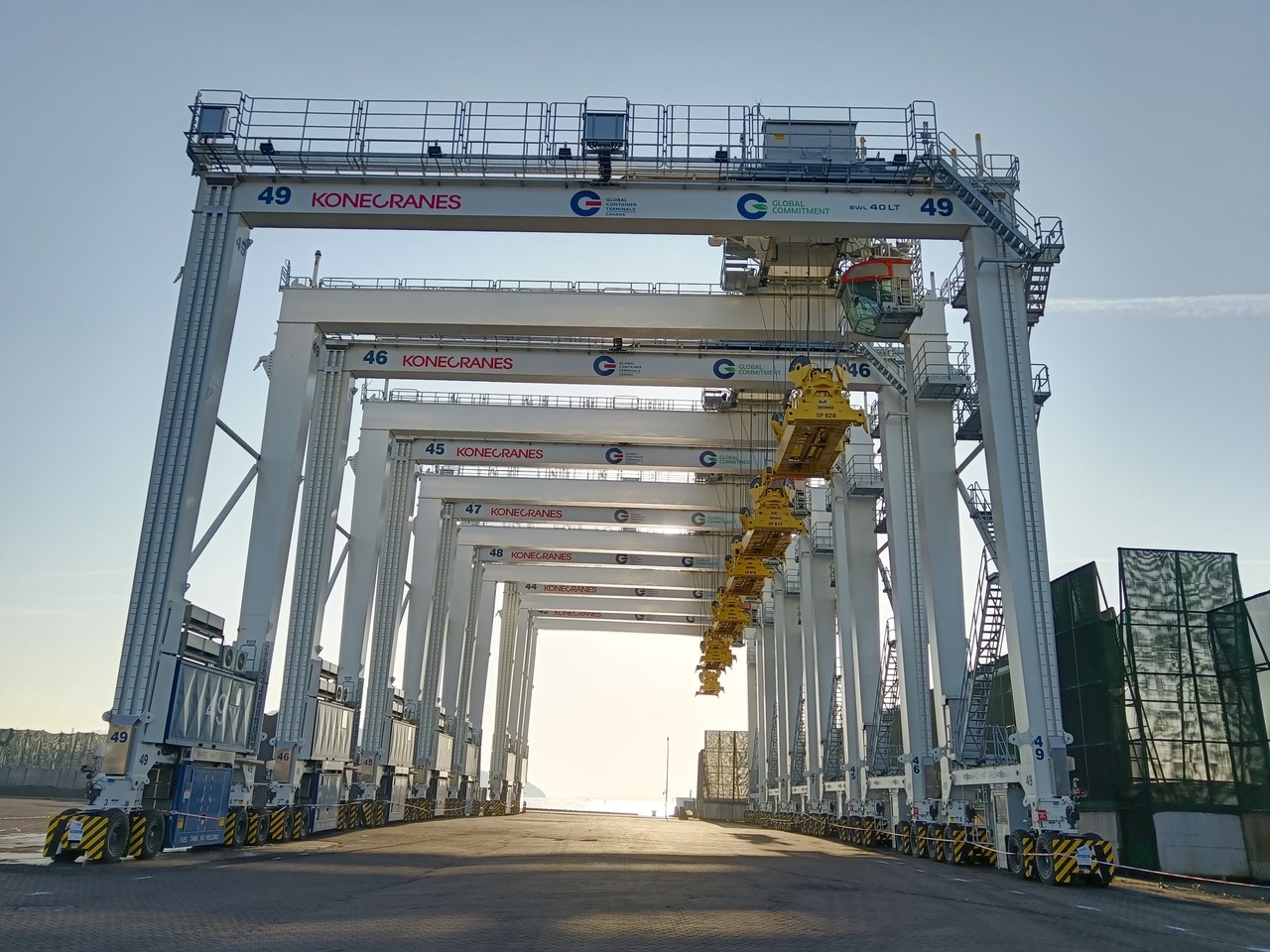 CP&A Advises on Container Crane Procurement Peer Reviews