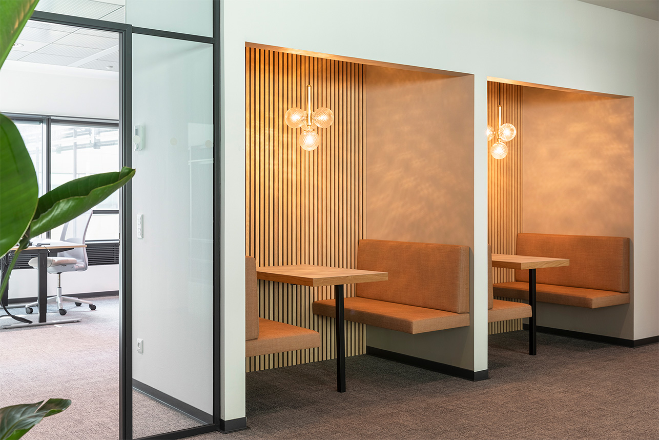 Danish lighting experts Nuura illuminate Work-Light balance in the workplace with the perfect lighting solutions.